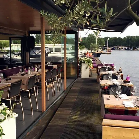 Motor Yacht Amazone Amsterdam